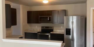 Pre-Lease Now | Beautiful 3 Bedroom Home with Fenced Yard in Paragould Gallery 11