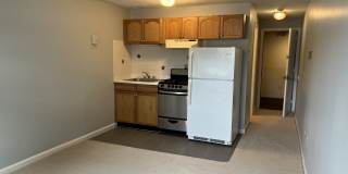 428 Great Rd Gallery 1