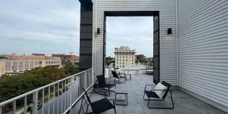 9 E Mt. Royal Gallery 8