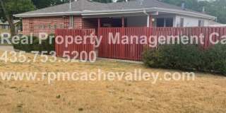 5 bedroom home close to USU! Pet friendly. Gallery 4