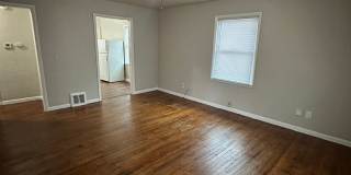 2 Bedroom 1 Bathroom Duplex Gallery 1