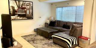 $500 OFF 1ST MONTHS RENT!! Modern and Chic 2 bed 2.5 bath in Newport Beach!!! Gallery 7