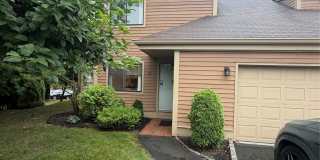 75 Greenway Close Gallery 1