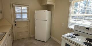 2 BEDROOM, 1 BATHROOM APARTMENT Gallery 3