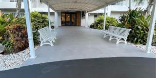 555 Oaks Ln Gallery 1