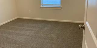3 bedroom, 2.5 bathroom, 2 car garage Gated Neighborhood Gallery 7