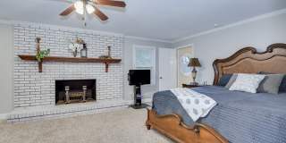 2415 Apricot Lane Gallery 20