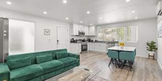 2615 Lake Avenue Gallery 6
