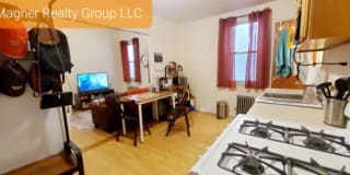 122 Gatling Place Gallery 1