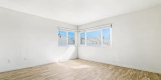 SD: Spacious 5BD/2.5BA Two-Story Home in South San Diego with Large Backyard, Office & Attached Garage Gallery 16