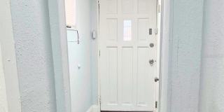 1040 RANDALL STREET Gallery 34