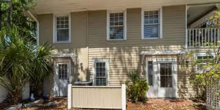 Monthly Rental — Stylish First-Floor Condo by Daffin Park with All-Inclusive Utilities Gallery 1