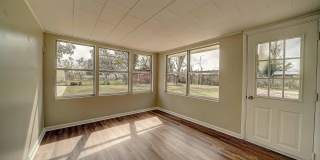 1602 Montana Avenue Gallery 21