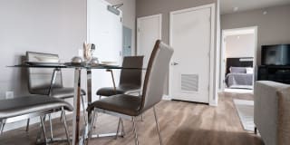 State and Grand Gallery 7