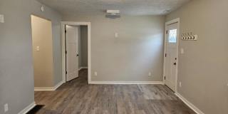 4075 2350 N Gallery 1