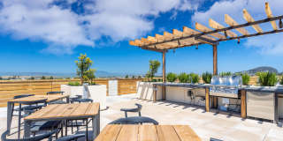 Jones Berkeley Gallery 4