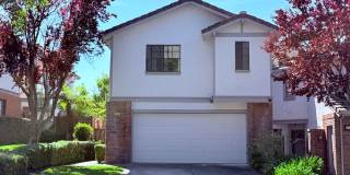 Charming and Move-in Ready, 3BD/2.5BA, Two-Story Townhome in Canyon Green at Canyon Lakes in San Ramon- Available NOW! Gallery 1