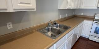 6305 Schooler Drive Gallery 23