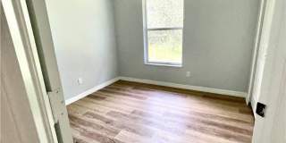 3405 Hanna Avenue N Gallery 25