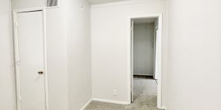 2552 W Bird St Gallery 30