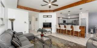 1 Torrey Pines Dr. Gallery 3
