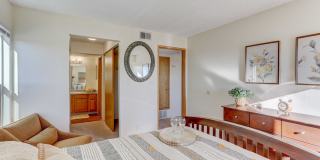 Americana Lakewood Apartments Gallery 13