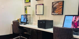 3333 NE 32nd Avenue Gallery 35