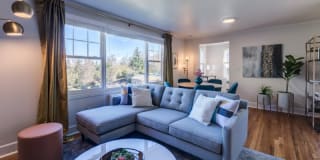 Shorewood Gallery 19