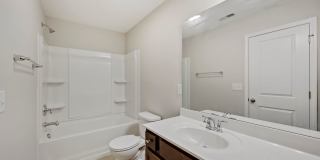 Morrisville End Unit Townhouse: Available June 10th Gallery 12