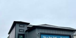 Spacious  Stylish 4-Bed Home with Modern Finishes and Attached 2-Stall Garage Gallery 1