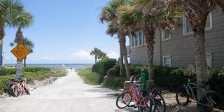 310 7TH Street Gallery 1