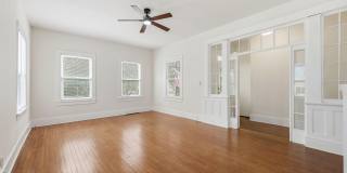 511 Middle Street Gallery 4