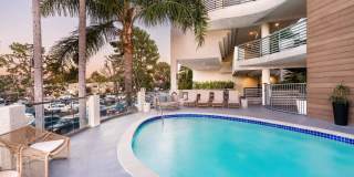 Alister Sherman Oaks Gallery 1