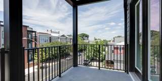 1422 Bainbridge Street Gallery 7