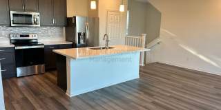 **Beautiful 2 bed / 2.5 bath Town Home in San Marcos - Available 08/14** **Beautiful 2 bed / 2.5 bath Town Home in San Marcos - Available 08/14** Gallery 4