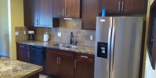 Charming Golf Course Condo for Rent – Residential Estates Gallery 12