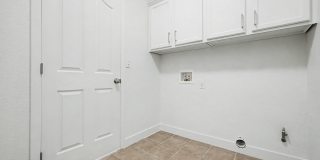 Renovated Single Story home with 3 Car garage in Henderson! Gallery 32