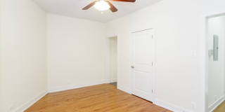 2876-2900 N Clark Gallery 69