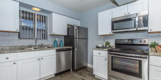 Bellevue Towers Gallery 77