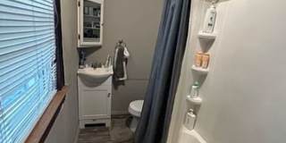 5 Bedroom House Available Next to UC Campus Gallery 11