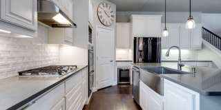 3521 Camden Court Gallery 20