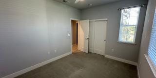 Stunning 4 Bedroom, 3 Bath Mountain House Home Gallery 26