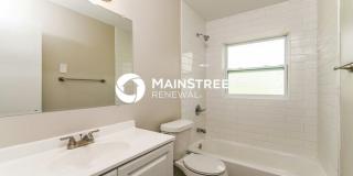 907 East 3rd Street Gallery 11