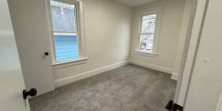 977 Miller Avenue Gallery 16