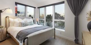 Vivo on Harbor Gallery 16