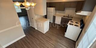 2350-E Bay Meadows Ct-2BR/1.5BA-Townhouse!!! Gallery 6