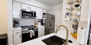 6904 Victoria Dr Unit L Gallery 7