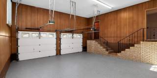 Unique 3 Bedroom Home with Large Yard & Bonus Room! Gallery 20