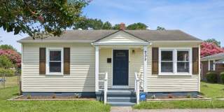 Updated ranch in Portsmouth! Gallery 1