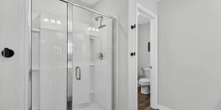 MOVE IN READY!-$500 OFF THE FIRST MONTHS RENT!-MOVE IN SPECIAL-BONUS ROOM!! Gallery 28